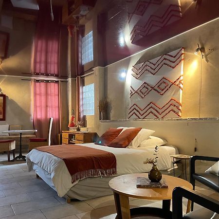 In Provence Hotel - Experience Atypique Venelles Zewnętrze zdjęcie
